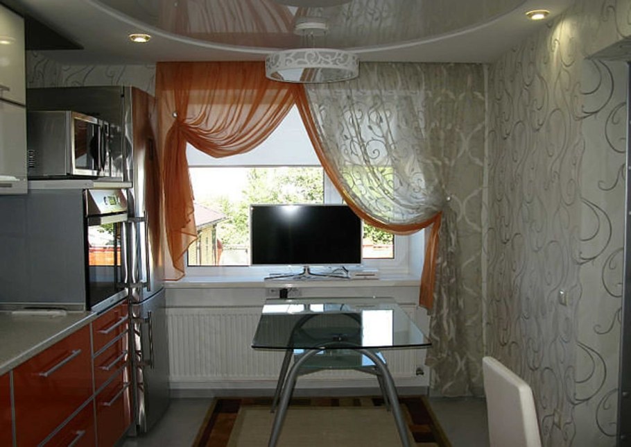 Тюль на кухне в хрущевке