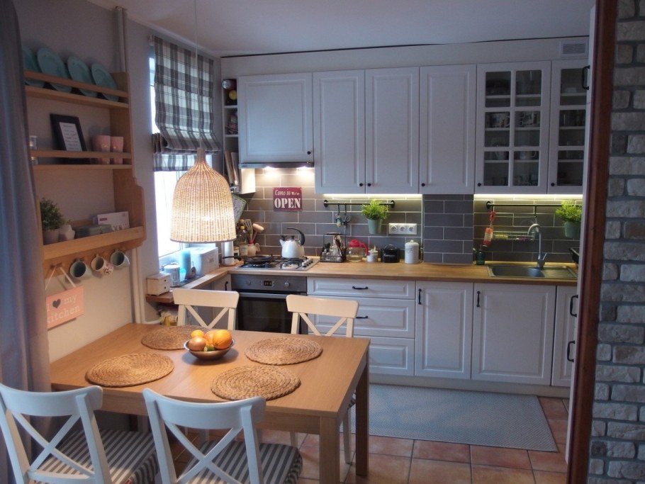 Кухни икеа в интерьере загородного дома