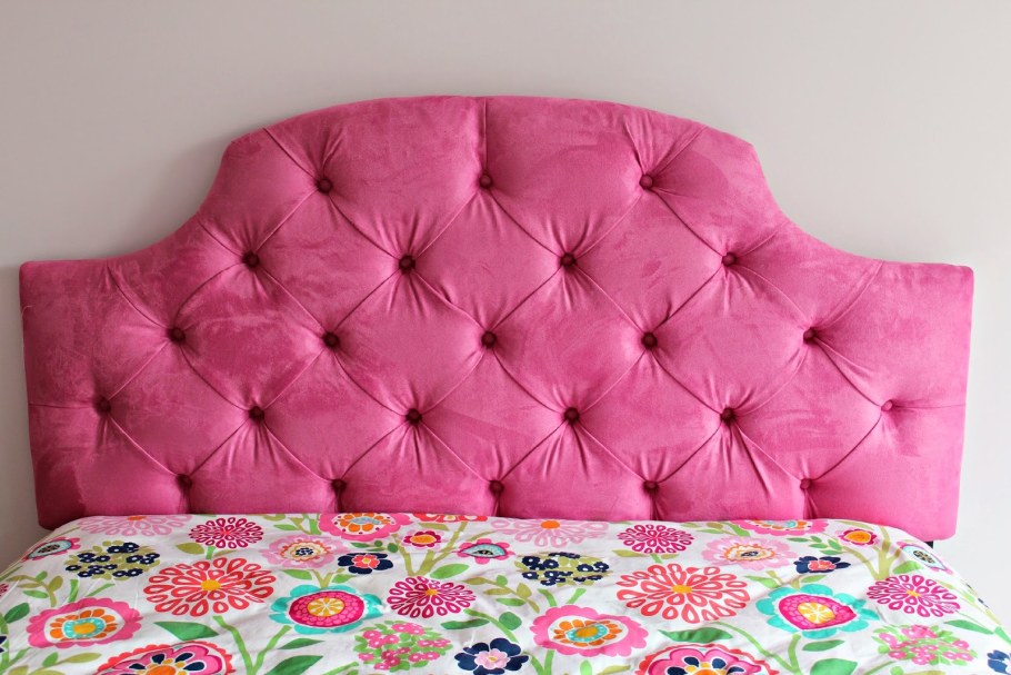 Кровать Tufted Headboard