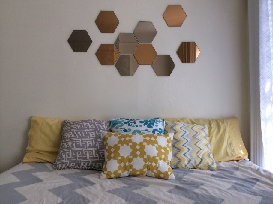 Зеркало Хенефосс икеа в интерьере