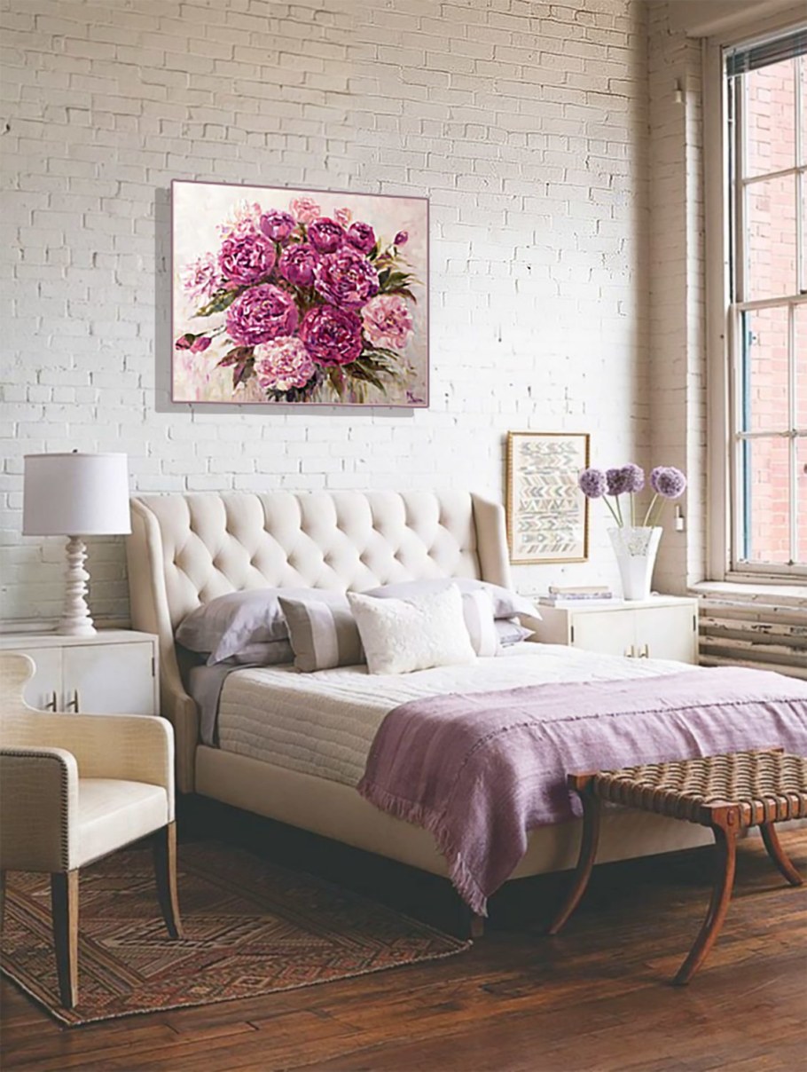 Картины с пионами в интерьере