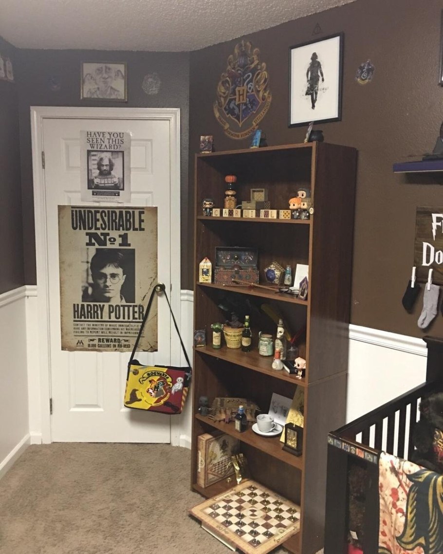 Декор комнаты в стиле Гарри Поттера