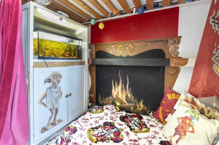 Комната в стиле Гарри Поттера для девочек