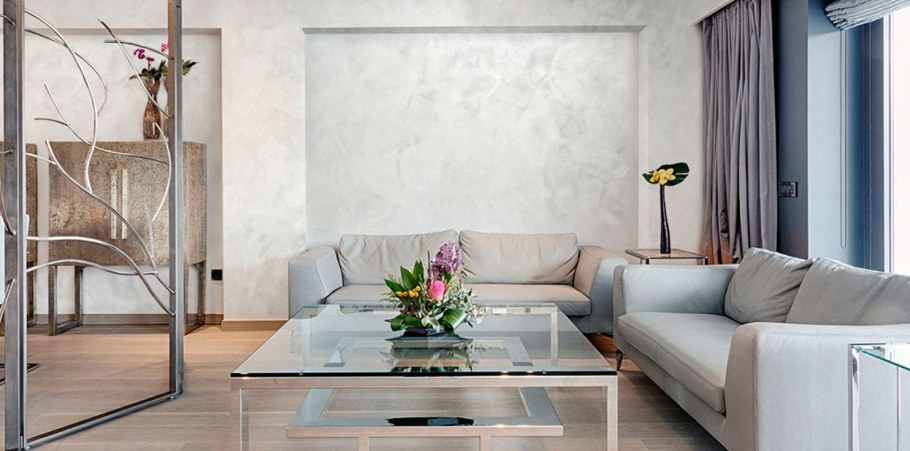 Декоративная штукатурка в гостиной