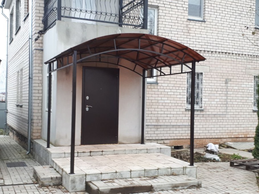 Навес входной группы