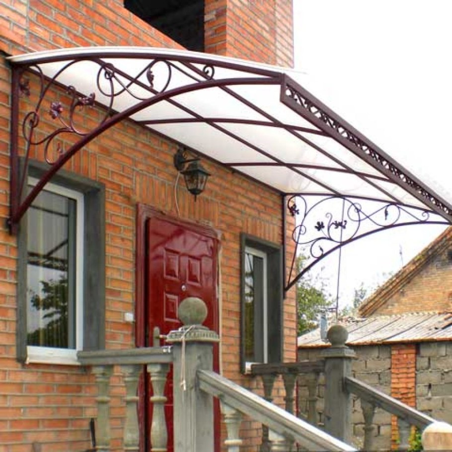 Навес над крыльцом