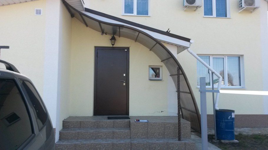Крыльцо из поликарбоната