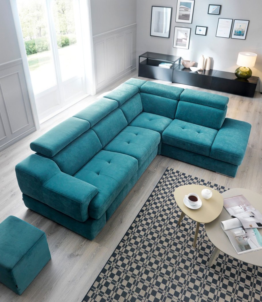 Бирюзовый диван