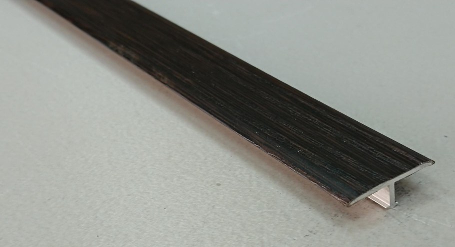 Профиль т16 - 1мм гибкий врезной бук