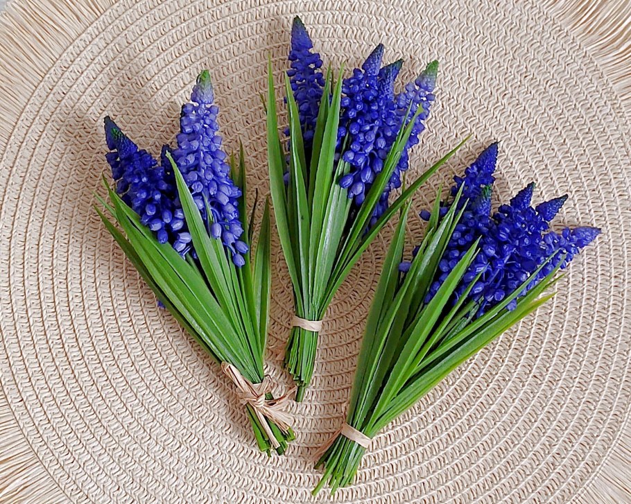 Мускари и гиацинт букет