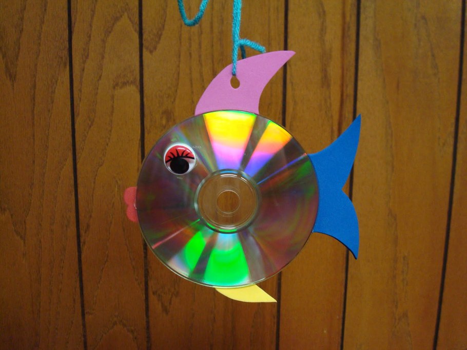 Поделка из дисков своими руками для детей