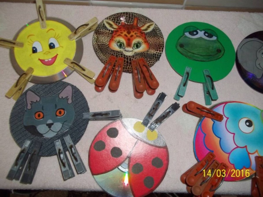 Украшение из дисков для детского сада