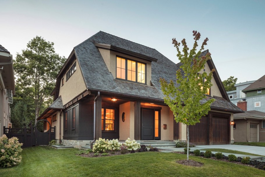 Крыша в загородном доме