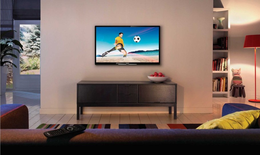 Телевизор 24 дюйма в интерьере