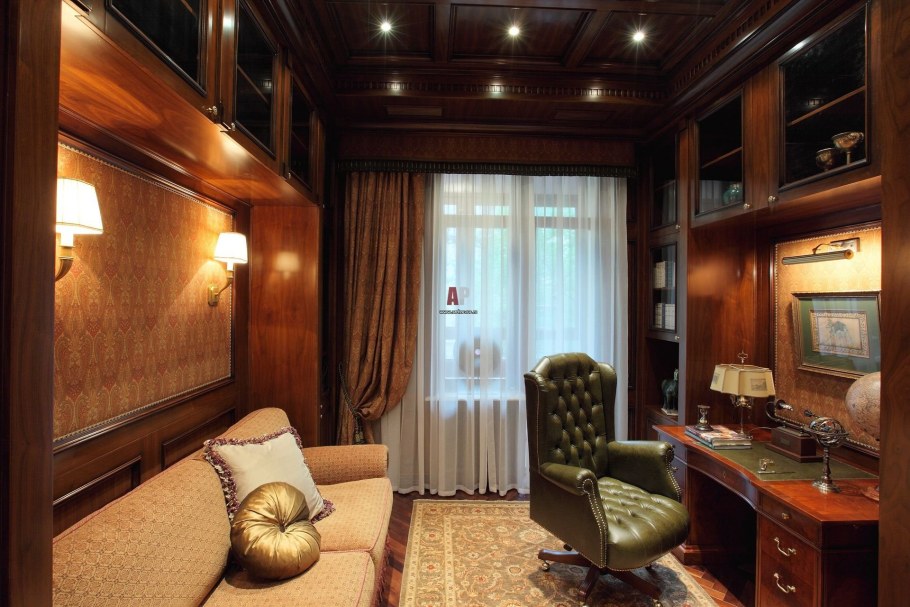 Интерьер кабинета в доме