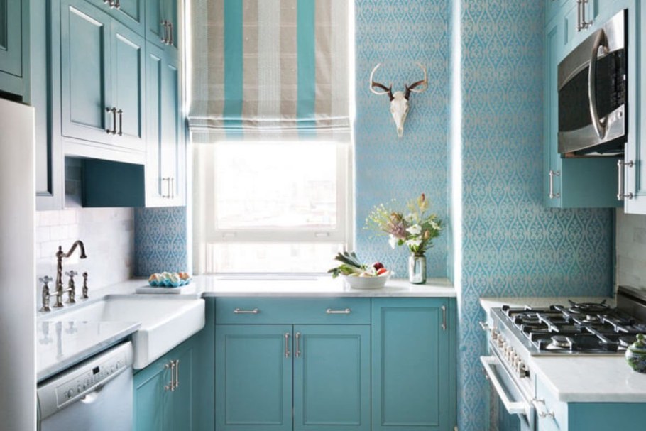 Кухня в бело голубых тонах