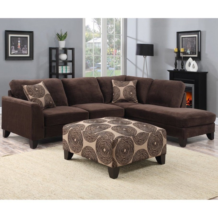 Темно коричневый диван