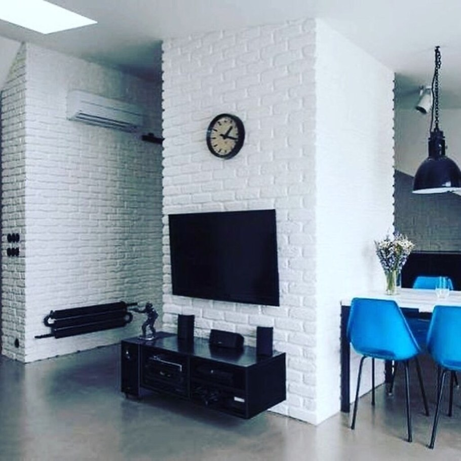 Декоративный белый кирпич в интерьере