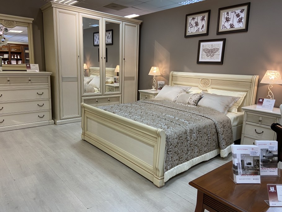 Комод Орландо Ангстрем