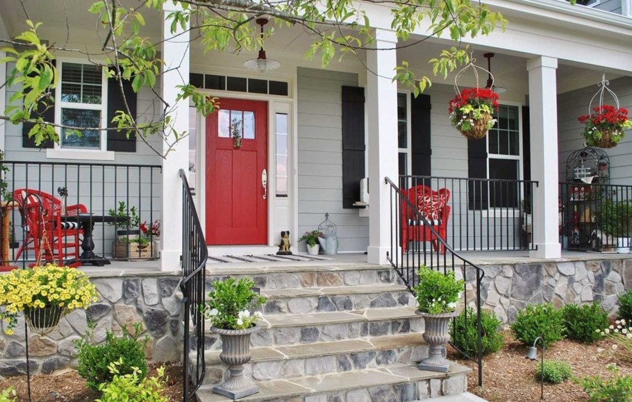 Крыльцо для частного дома