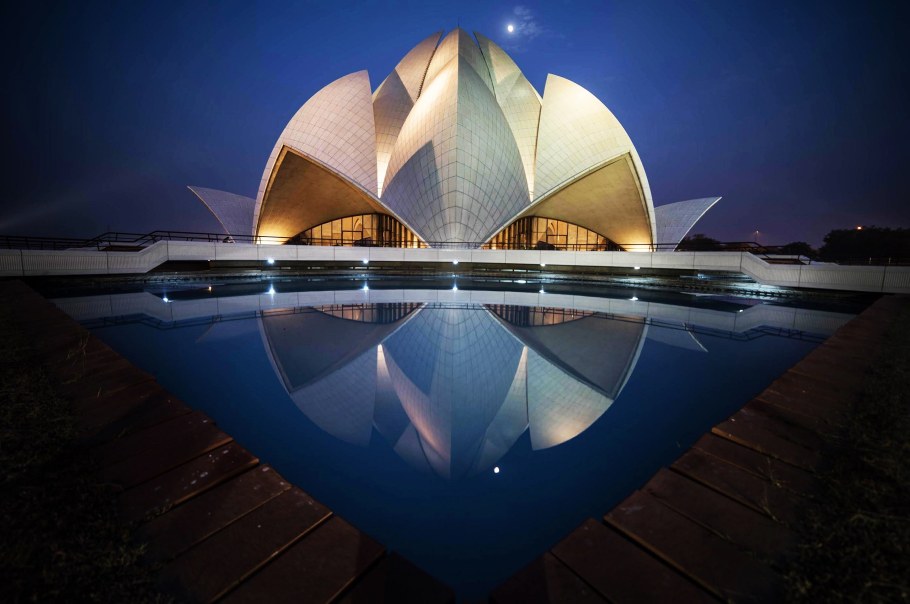 Храм лотоса Дели Индия Архитектор