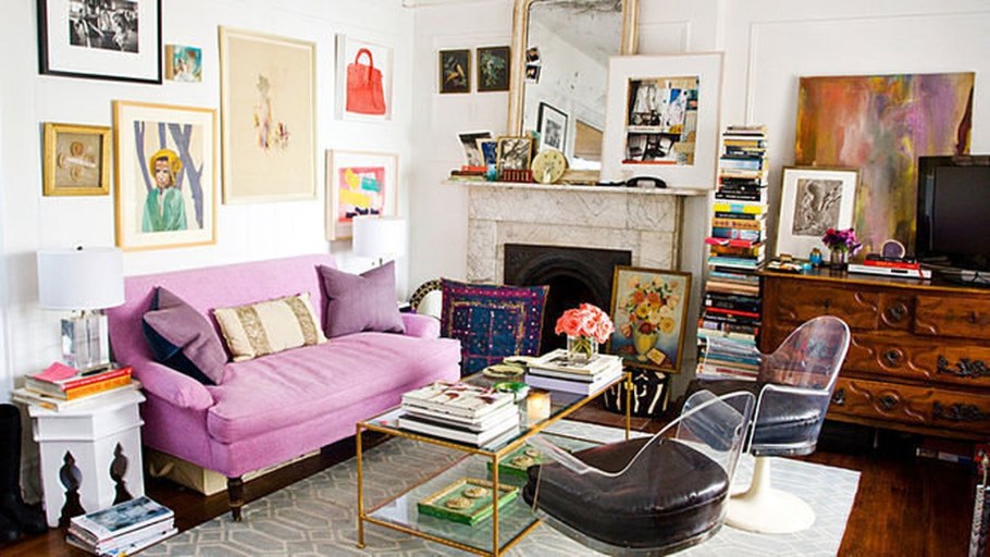 Гостиная комната в стиле максимализм