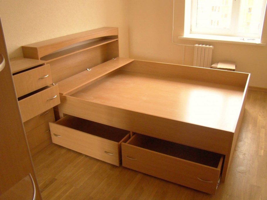 Кровать из ЛДСП С ящиками