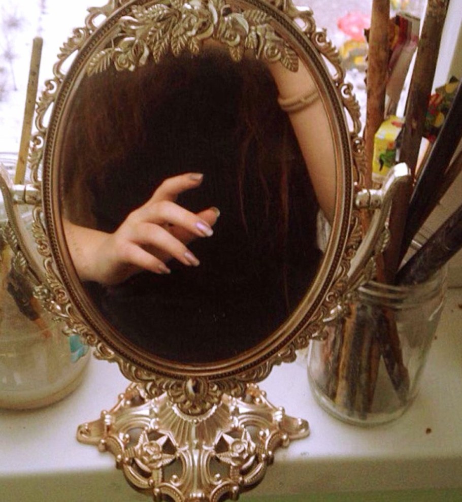 Отражение в зеркале