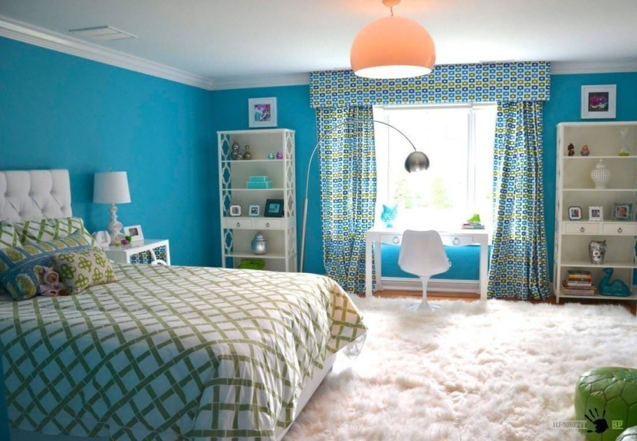 Спальня цвета морской волны