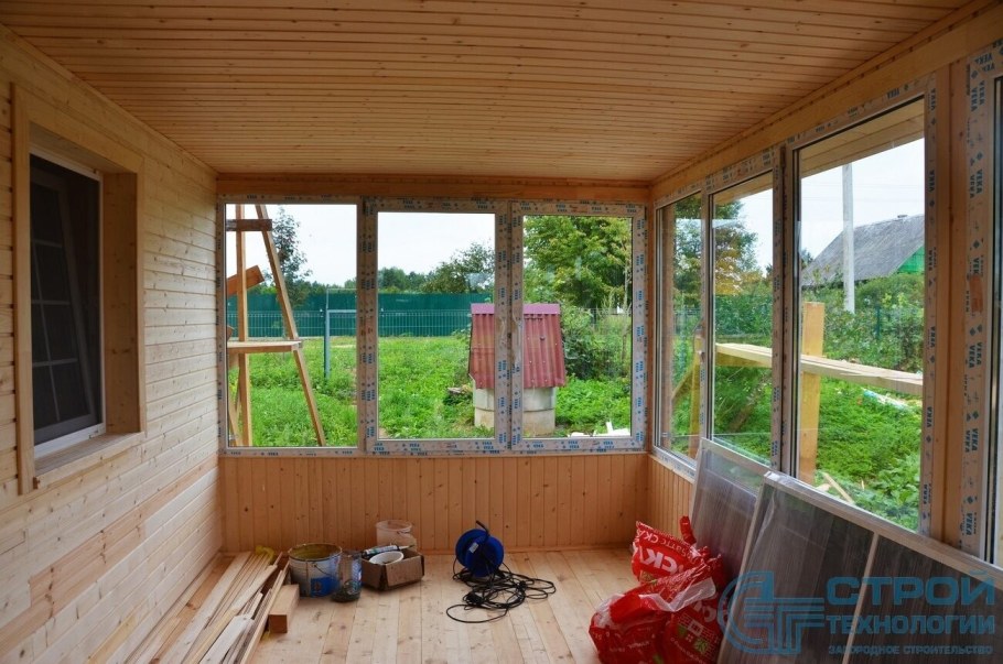 Отделка веранды на даче