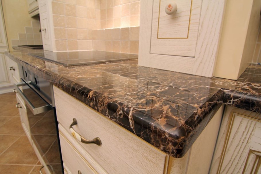 Камень Имперадор Голд