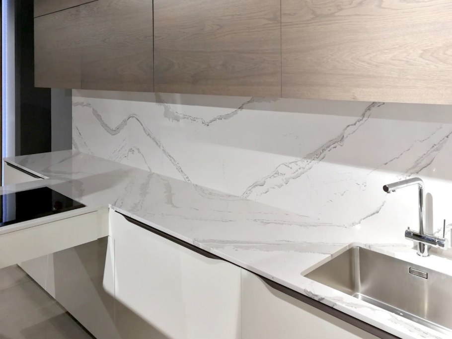 Кварц агломерат столешница