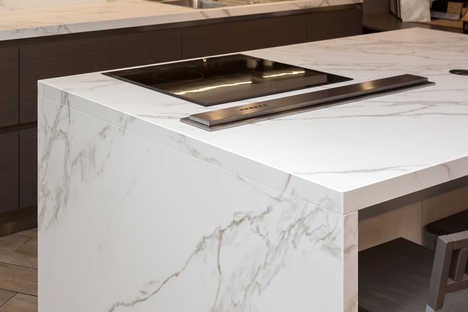 Столешница кварц Калакатта