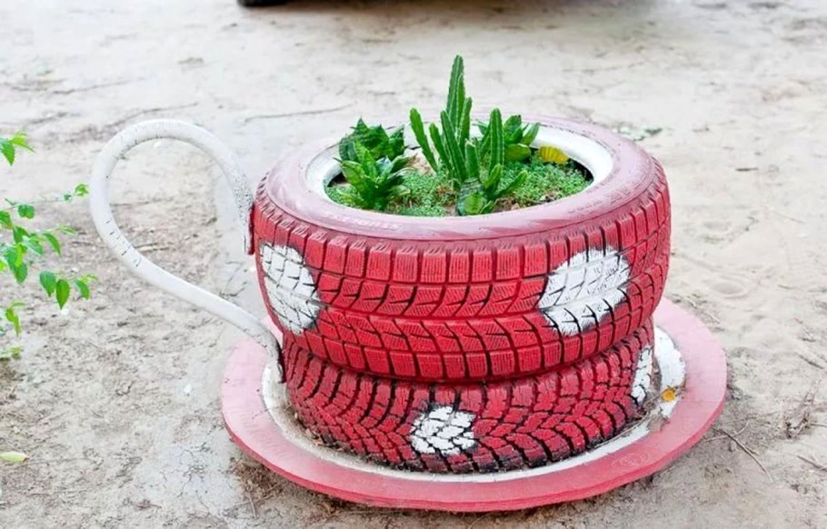 Клумба из шин