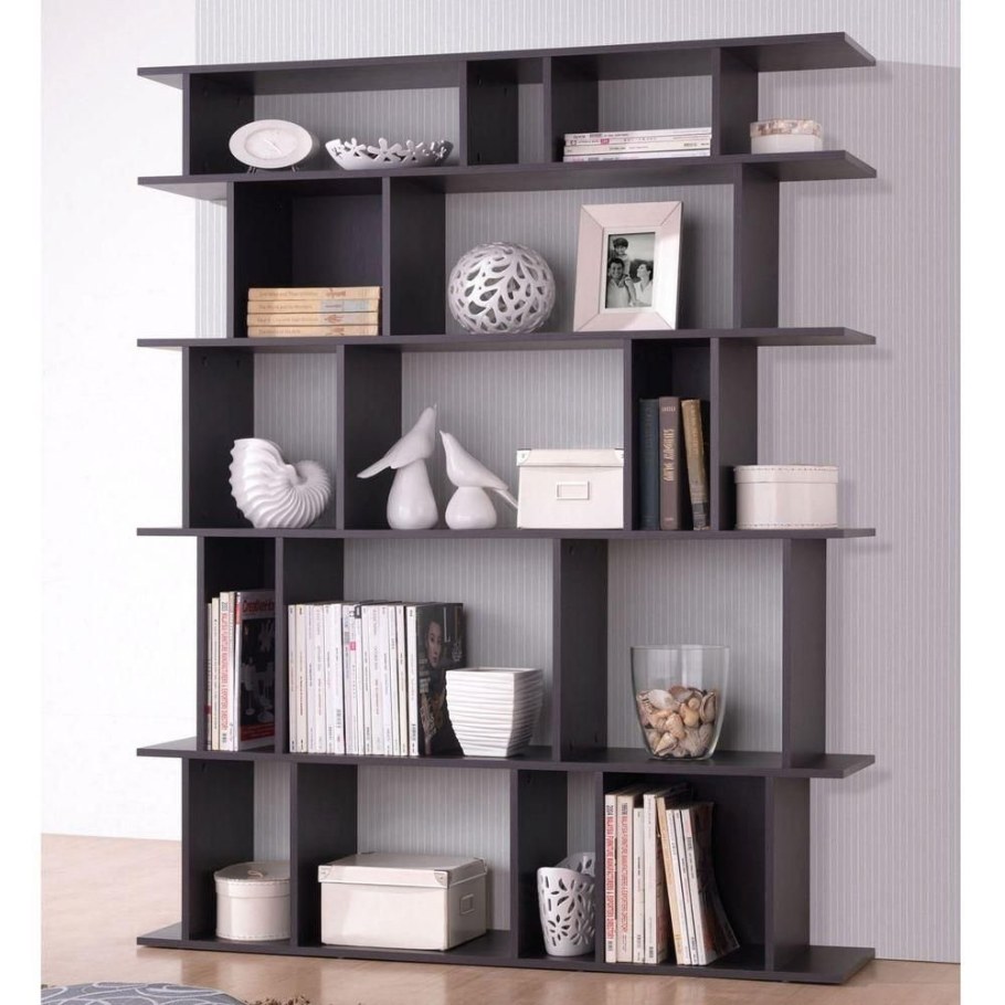 Современный книжный стеллаж