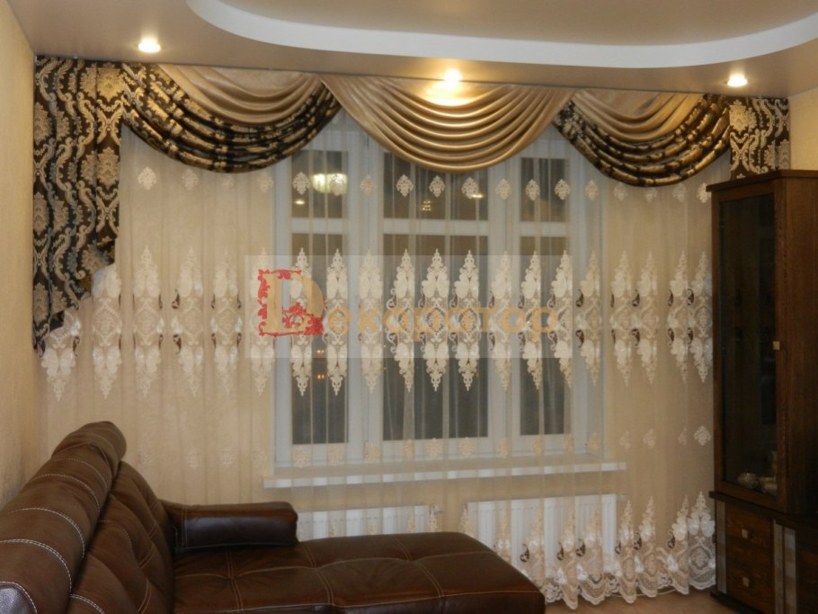 Шторы с ламбрекеном в гостиную