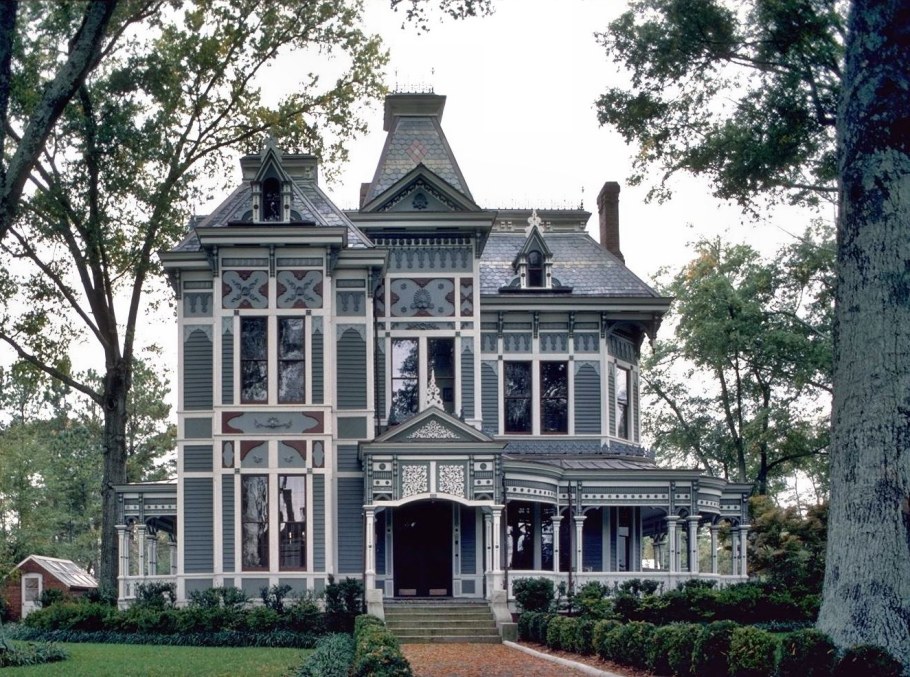 Викторианская Готика особняки