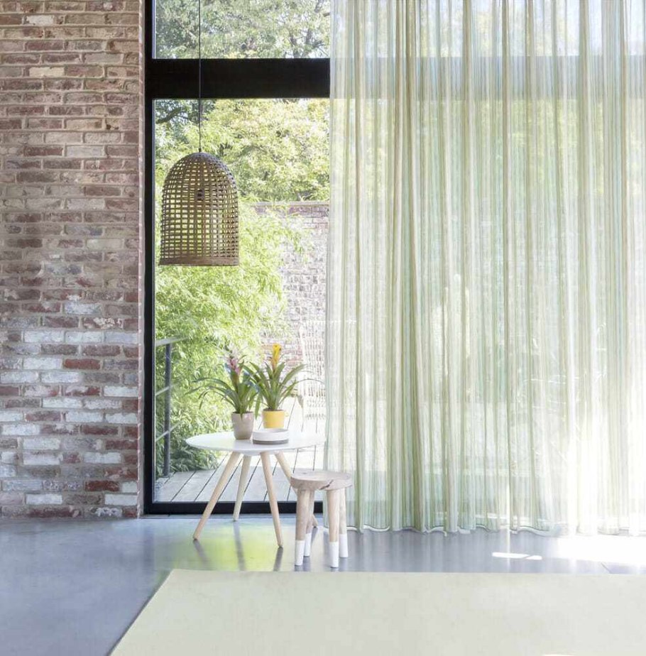 Шторы в стиле лофт