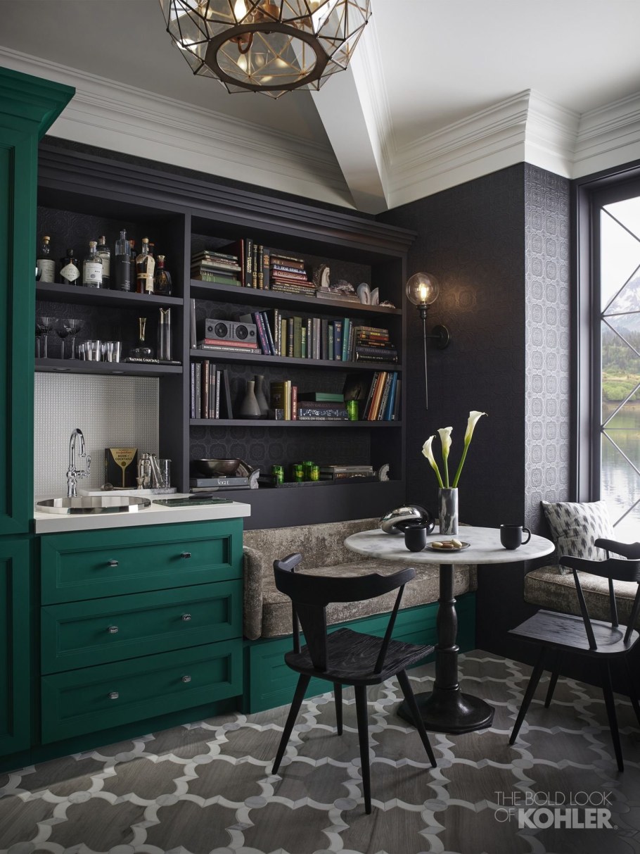 Серо изумрудный интерьер кухни