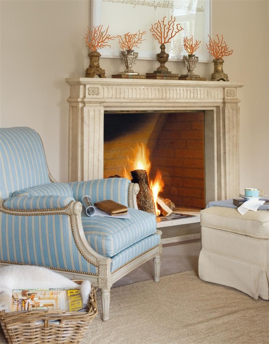 Камины в интерьере гостиной