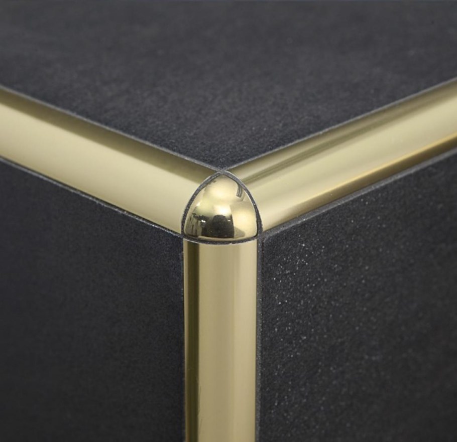 Уголок хром 20х20