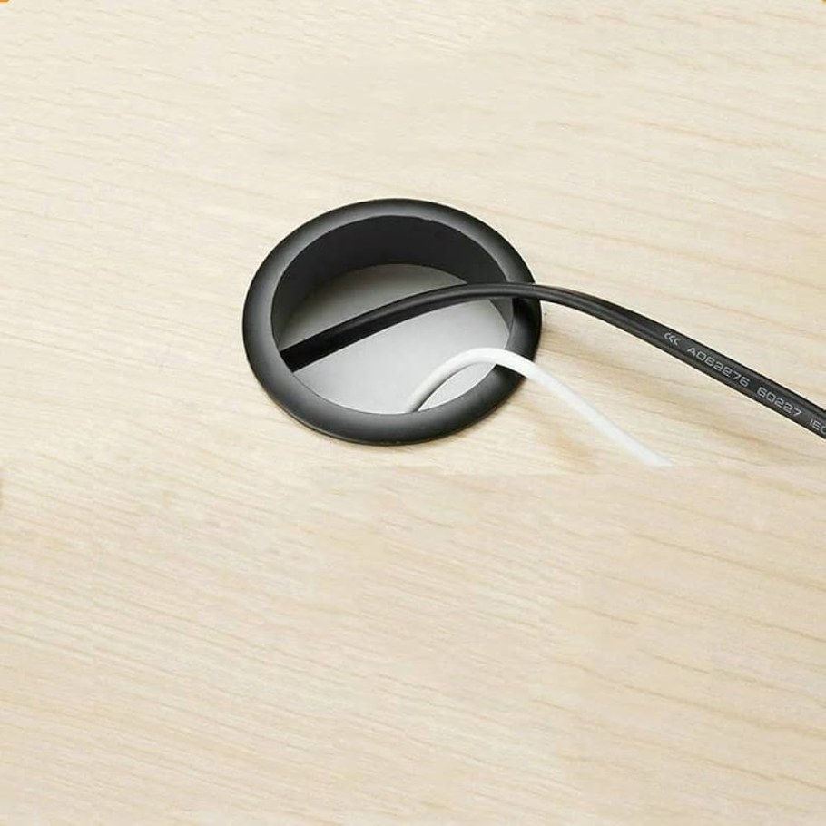 Выходная втулка для кабеля стола