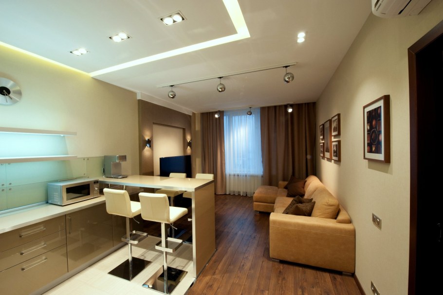 Потолок кухня гостиная