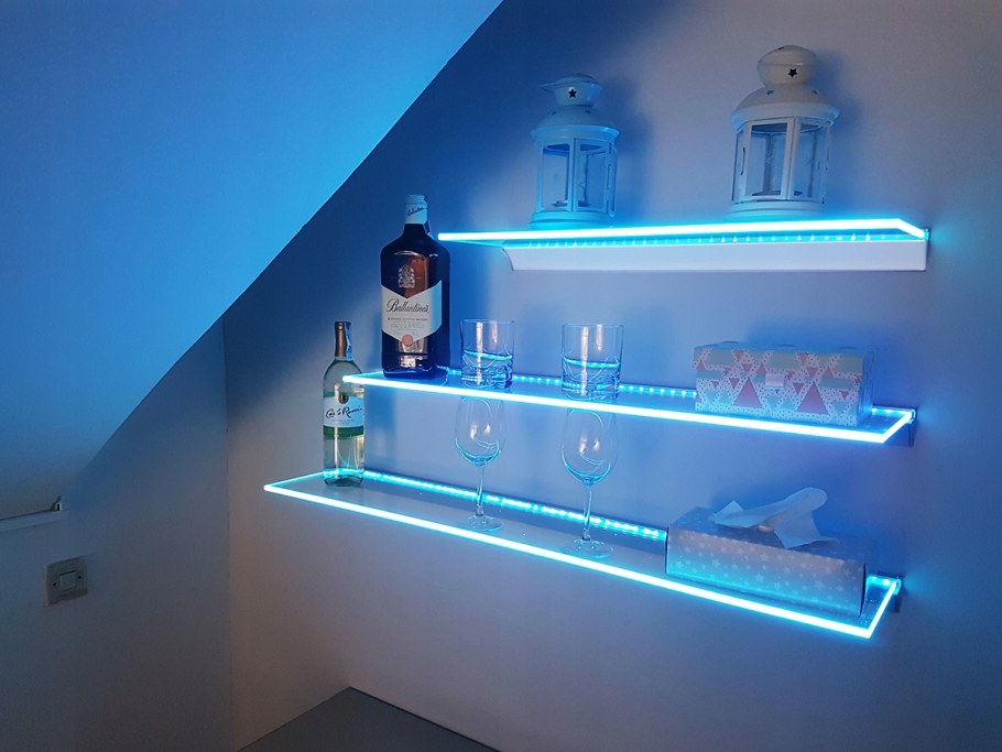 HLT полка с подсветкой led 863x328