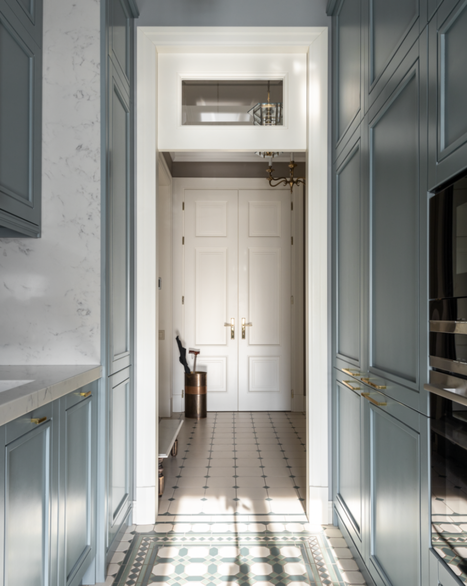 Анфиладная мастер спальня