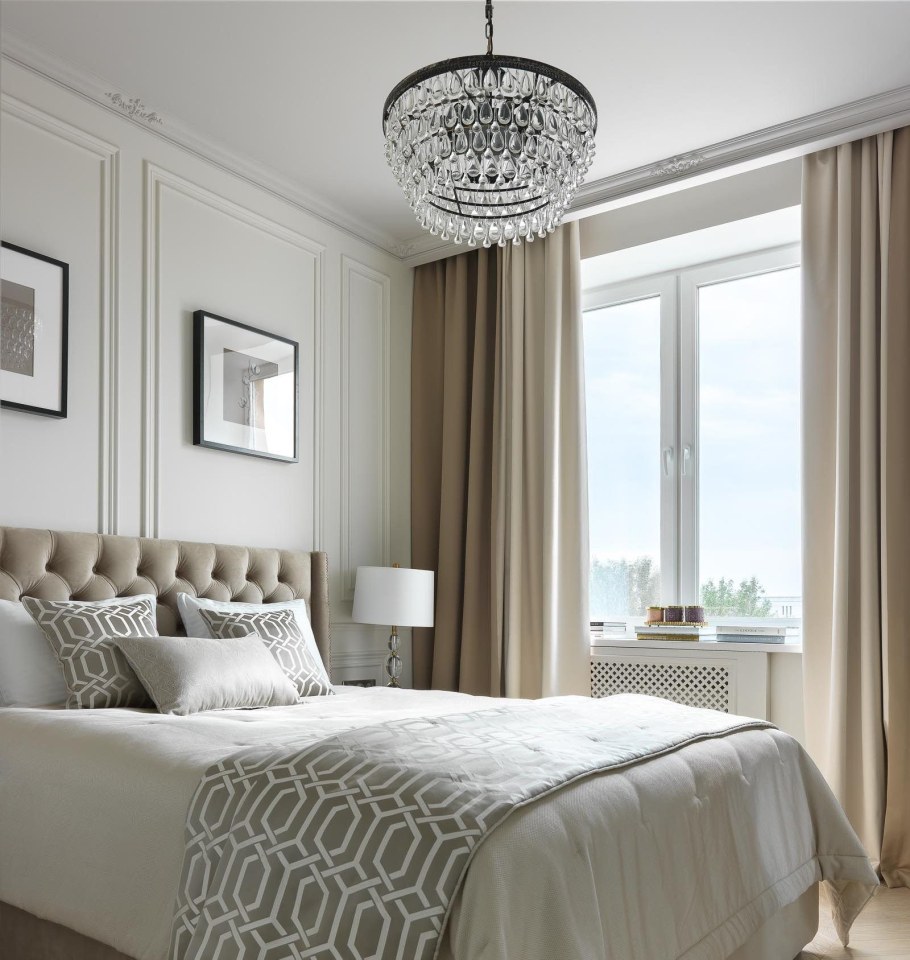 Шторы в бежевую спальню