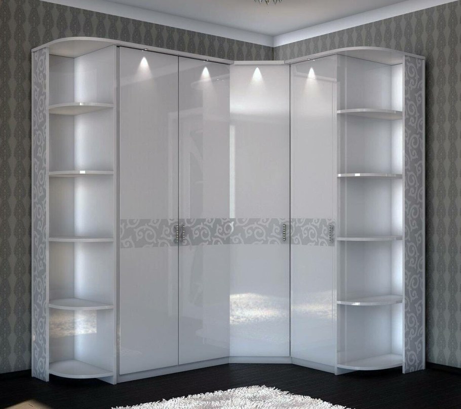 Угловой шкаф в спальню