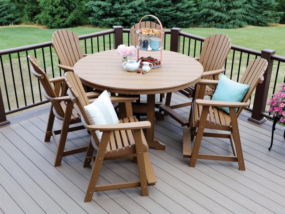 Стол на террасу деревянный