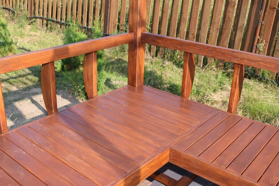 Лавочки в беседку из дерева