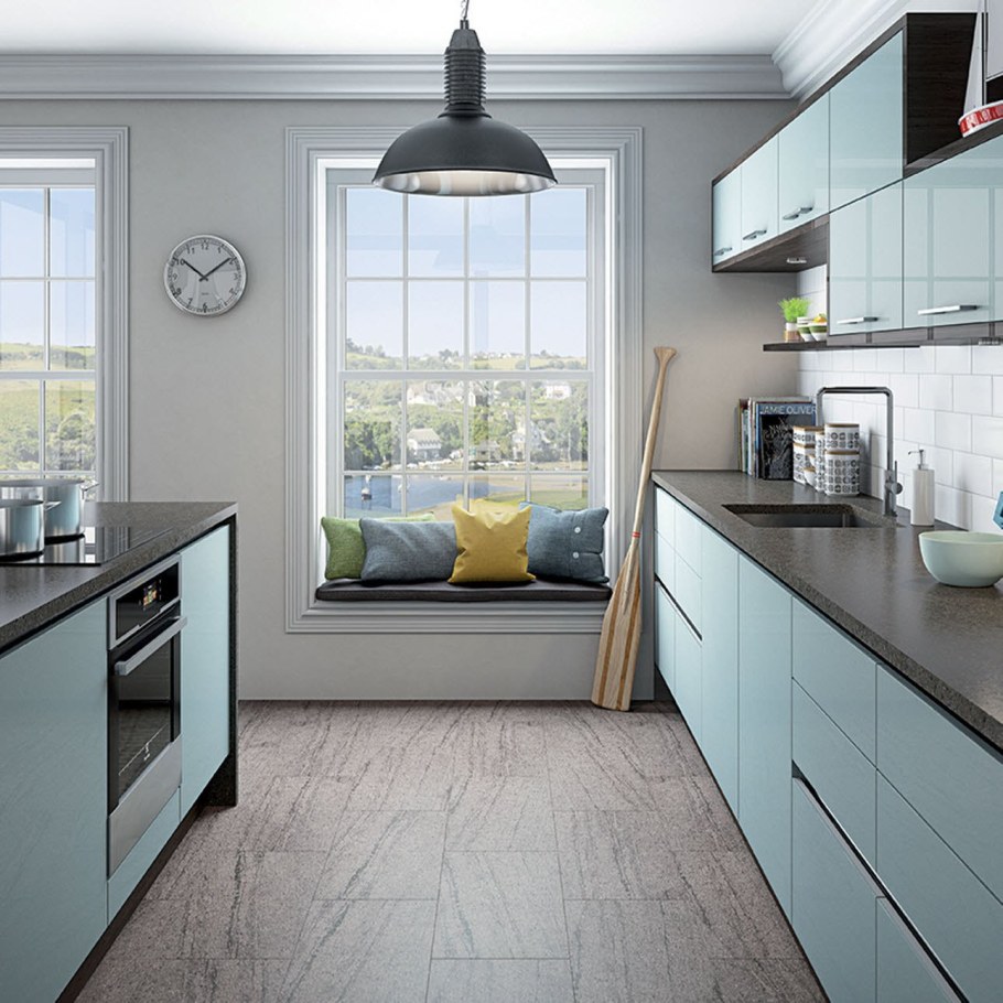 Интерьер серой кухни